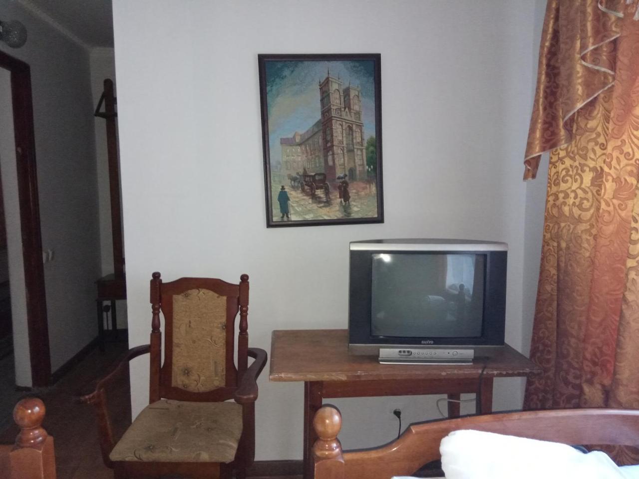 Panainn Hotel Almaty Esterno foto