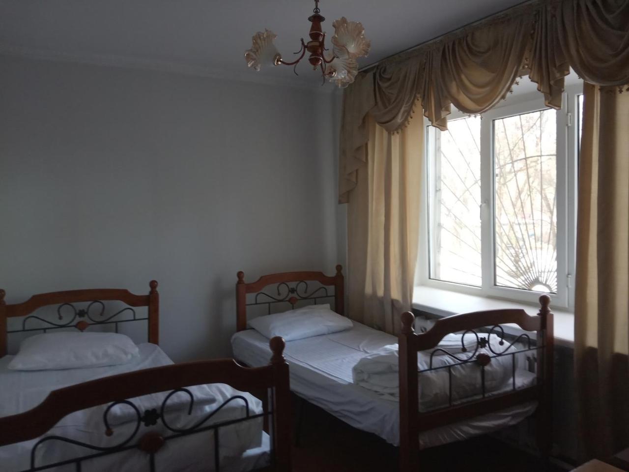 Panainn Hotel Almaty Esterno foto