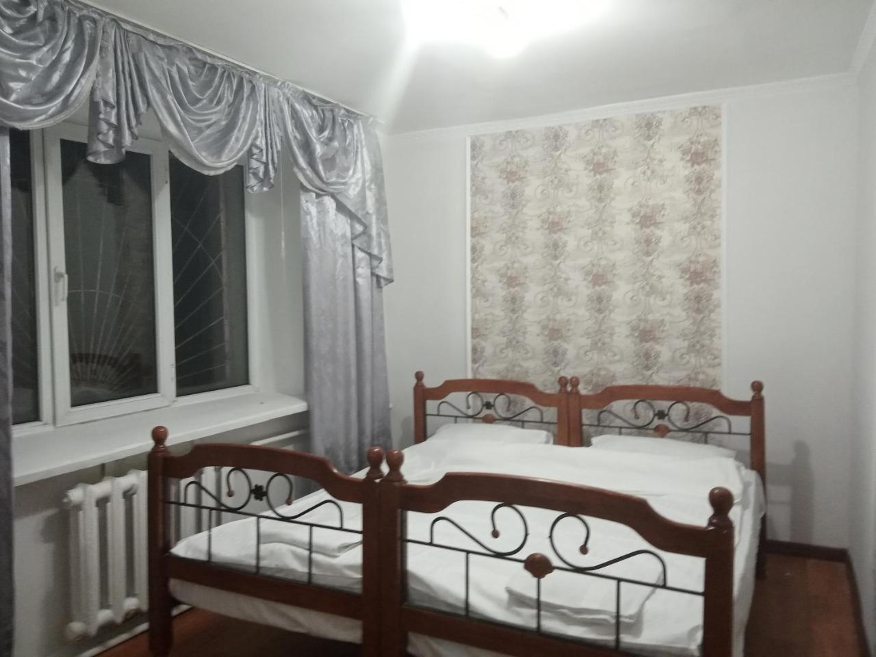 Panainn Hotel Almaty Esterno foto