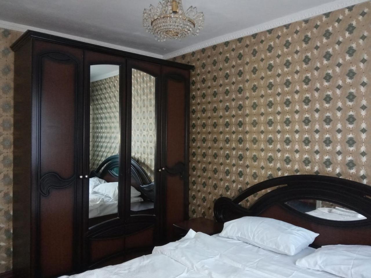 Panainn Hotel Almaty Esterno foto